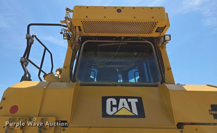 image for item ED2038 2021 Caterpillar D6TXW dozer