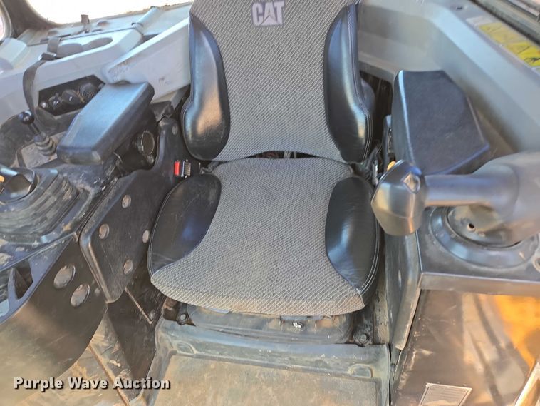 image for item ED2038 2021 Caterpillar D6TXW dozer