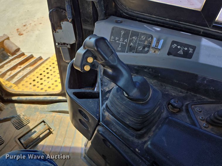 image for item ED2038 2021 Caterpillar D6TXW dozer