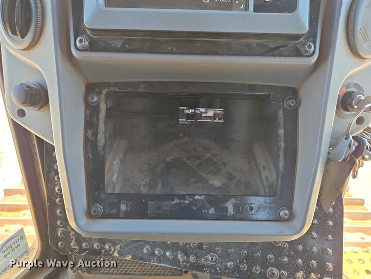 image for item ED2038 2021 Caterpillar D6TXW dozer