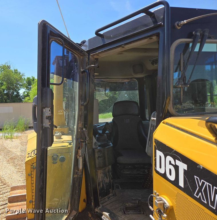 image for item ED2038 2021 Caterpillar D6TXW dozer