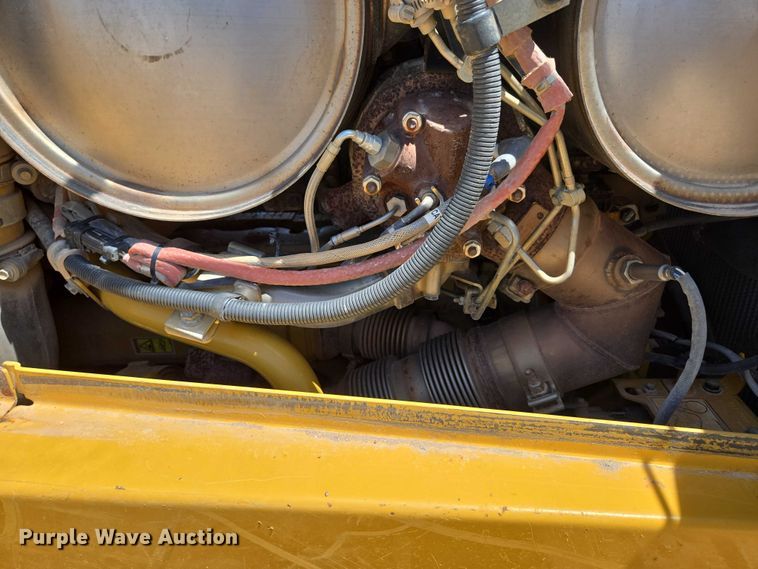 image for item ED2038 2021 Caterpillar D6TXW dozer