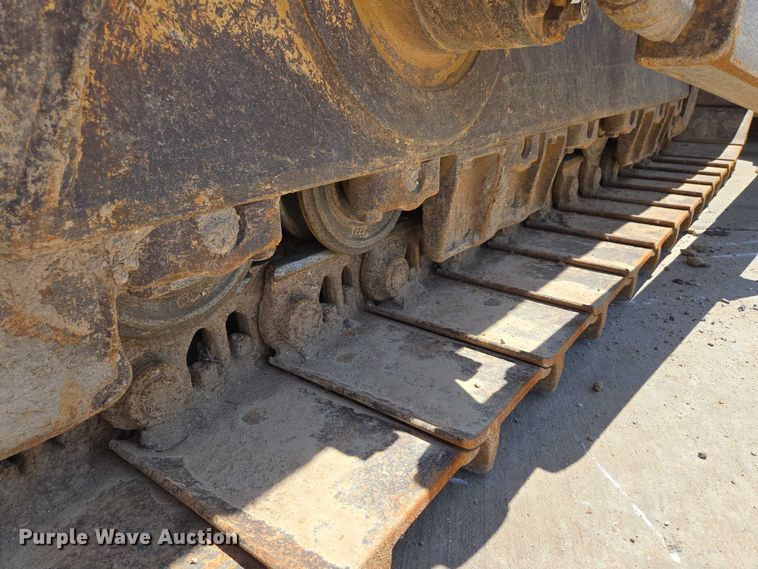 image for item ED2038 2021 Caterpillar D6TXW dozer