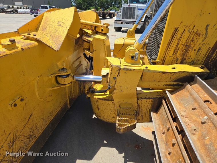 image for item ED2039 2019 Komatsu D65PXI-18 dozer