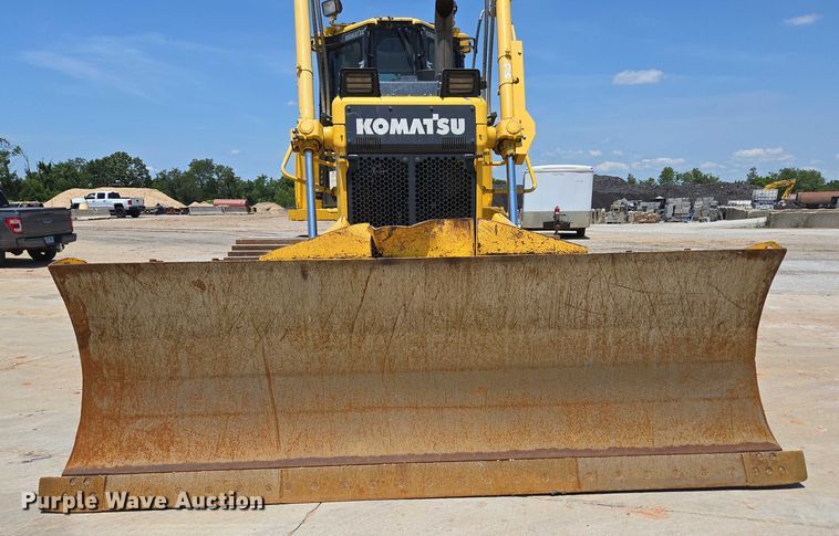 image for item ED2039 2019 Komatsu D65PXI-18 dozer