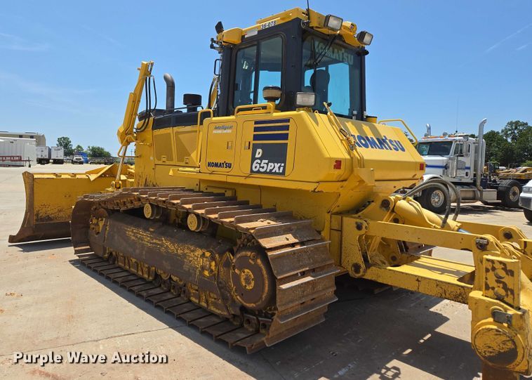 image for item ED2039 2019 Komatsu D65PXI-18 dozer