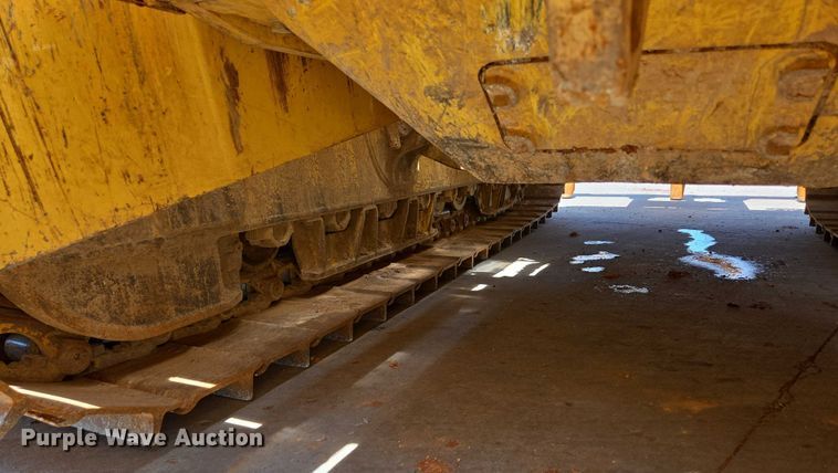 image for item ED2039 2019 Komatsu D65PXI-18 dozer