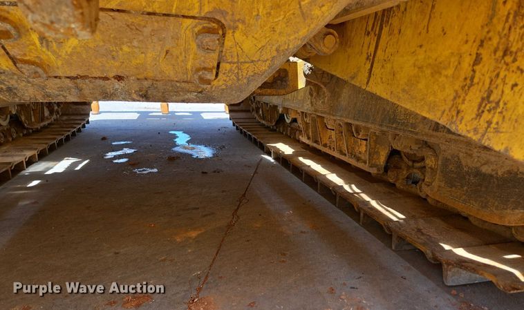 image for item ED2039 2019 Komatsu D65PXI-18 dozer