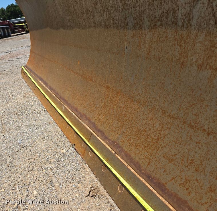 image for item ED2039 2019 Komatsu D65PXI-18 dozer