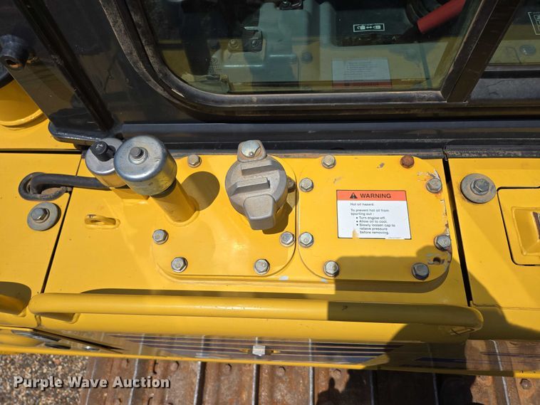image for item ED2039 2019 Komatsu D65PXI-18 dozer