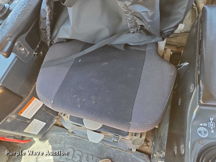 image for item ED2039 2019 Komatsu D65PXI-18 dozer