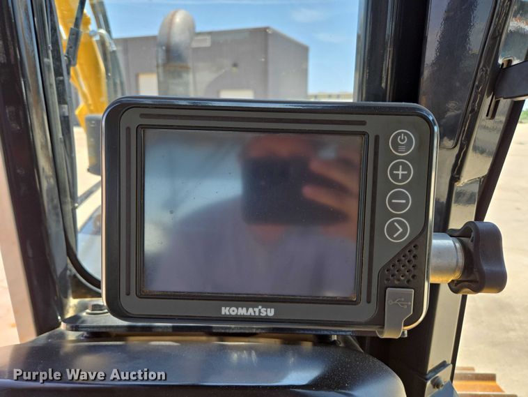 image for item ED2039 2019 Komatsu D65PXI-18 dozer