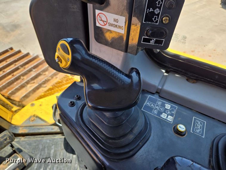 image for item ED2039 2019 Komatsu D65PXI-18 dozer