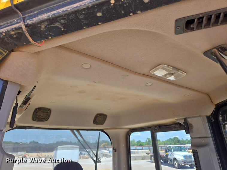 image for item ED2039 2019 Komatsu D65PXI-18 dozer