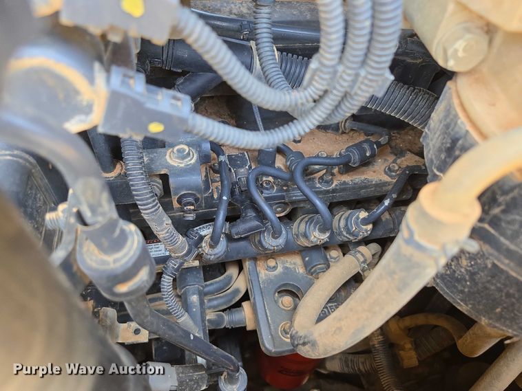 image for item ED2039 2019 Komatsu D65PXI-18 dozer