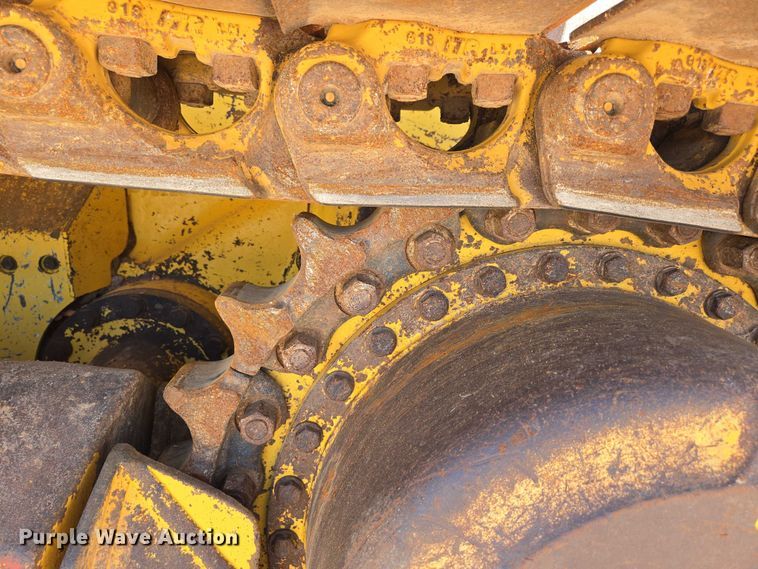 image for item ED2039 2019 Komatsu D65PXI-18 dozer