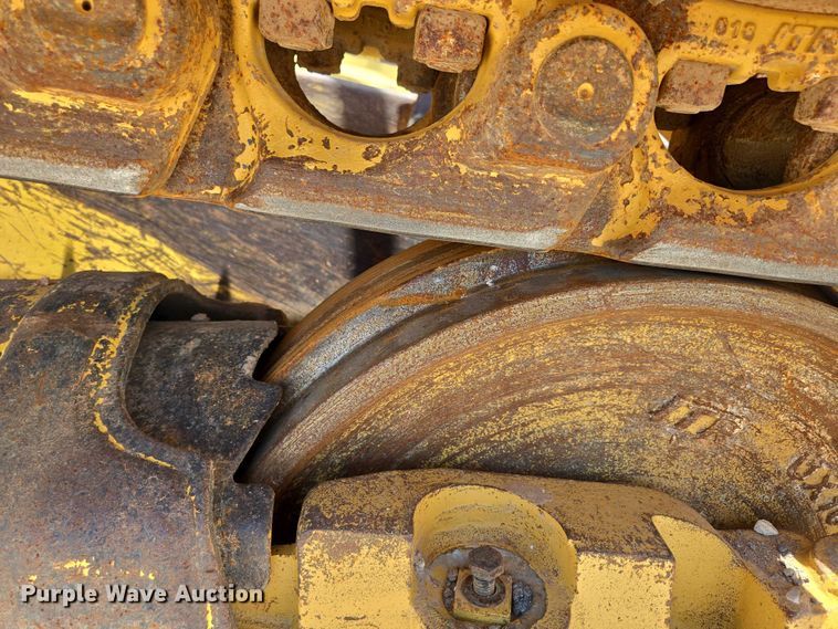 image for item ED2039 2019 Komatsu D65PXI-18 dozer