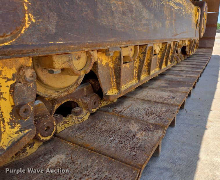 image for item ED2039 2019 Komatsu D65PXI-18 dozer