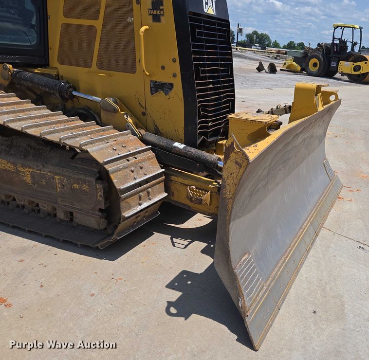 image for item ED2040 2013 Caterpillar D4K2 XL dozer