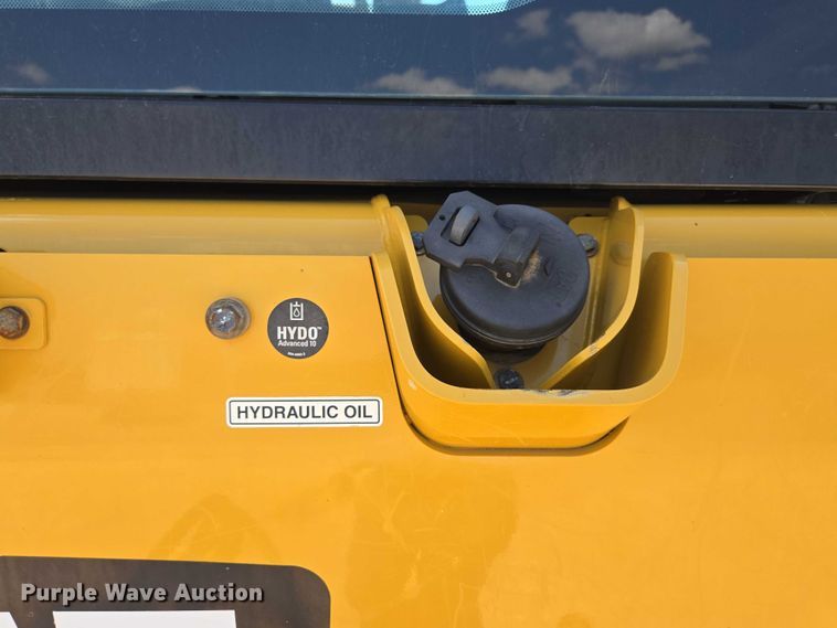 image for item ED2040 2013 Caterpillar D4K2 XL dozer