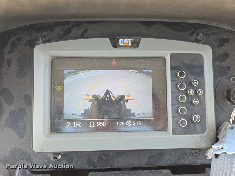 image for item ED2040 2013 Caterpillar D4K2 XL dozer