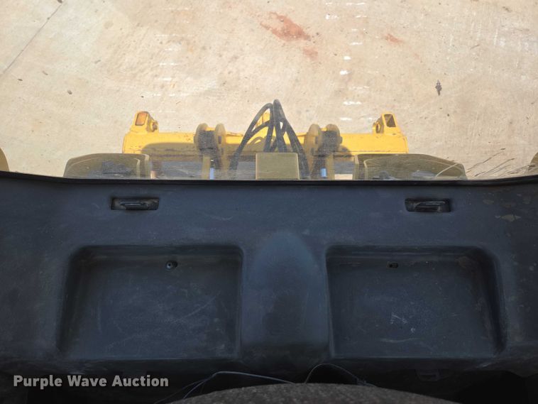 image for item ED2040 2013 Caterpillar D4K2 XL dozer