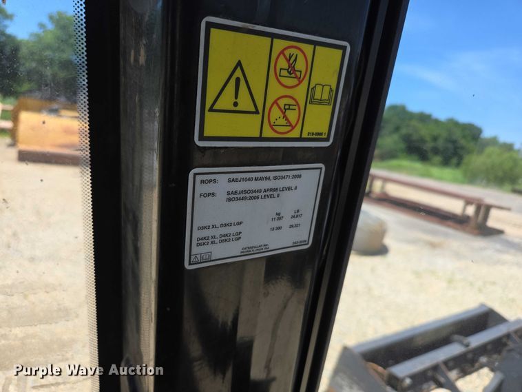 image for item ED2040 2013 Caterpillar D4K2 XL dozer