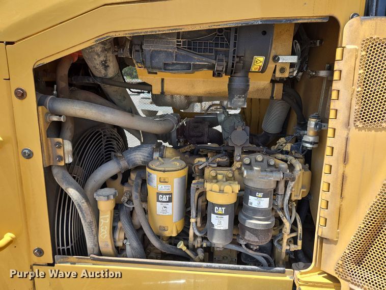 image for item ED2040 2013 Caterpillar D4K2 XL dozer