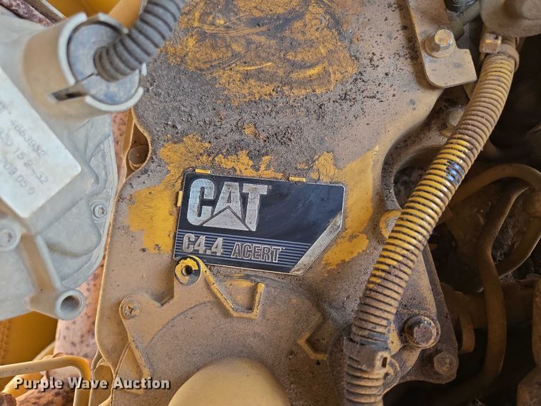 image for item ED2040 2013 Caterpillar D4K2 XL dozer