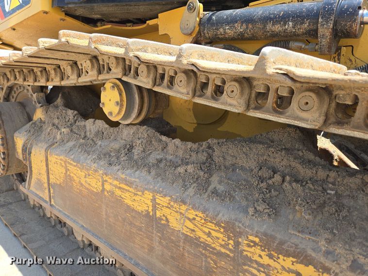 image for item ED2040 2013 Caterpillar D4K2 XL dozer