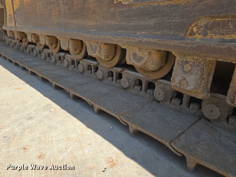 image for item ED2040 2013 Caterpillar D4K2 XL dozer