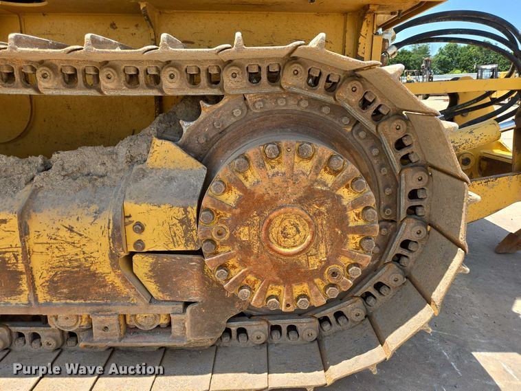 image for item ED2040 2013 Caterpillar D4K2 XL dozer