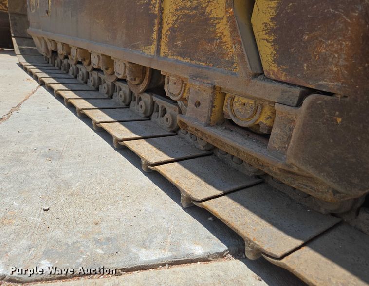 image for item ED2040 2013 Caterpillar D4K2 XL dozer