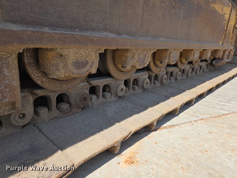 image for item ED2040 2013 Caterpillar D4K2 XL dozer