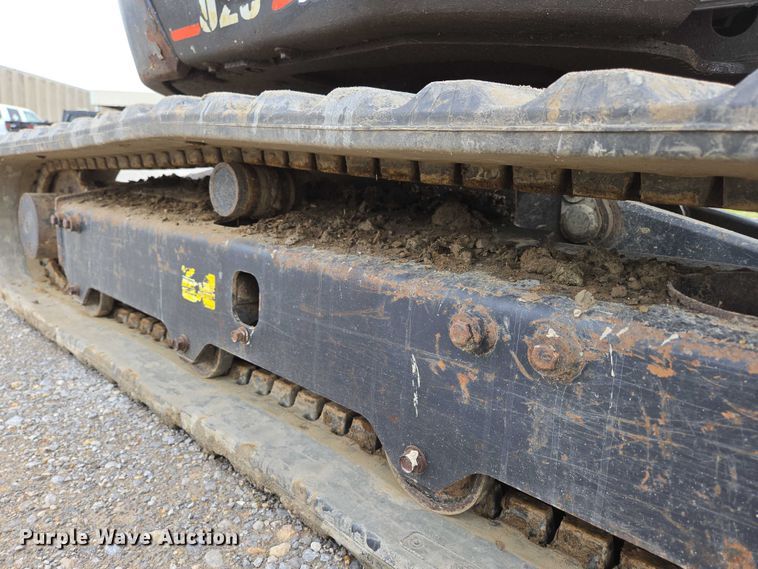 image for item ED2078 2015 Kubota U25  mini excavator