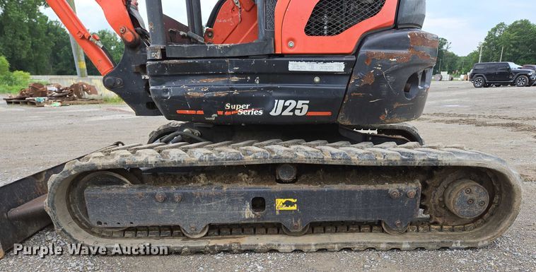 image for item ED2078 2015 Kubota U25  mini excavator