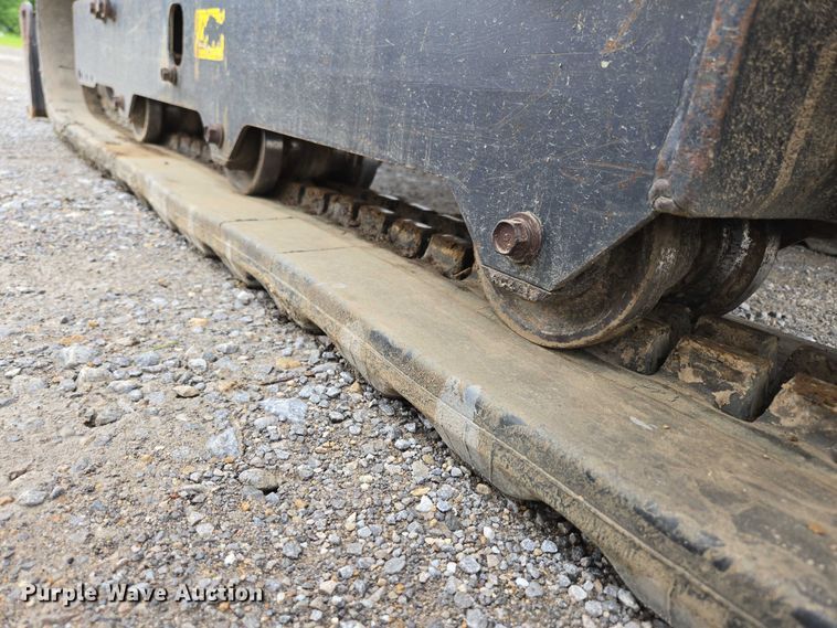 image for item ED2078 2015 Kubota U25  mini excavator