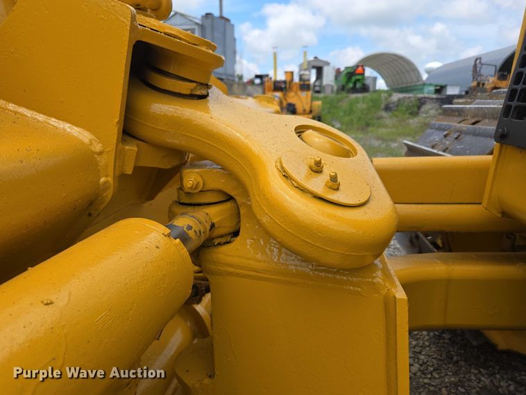 image for item ED2089 1995 John Deere 550 G dozer