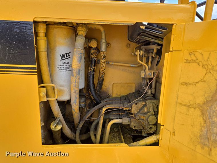 image for item ED2089 1995 John Deere 550 G dozer