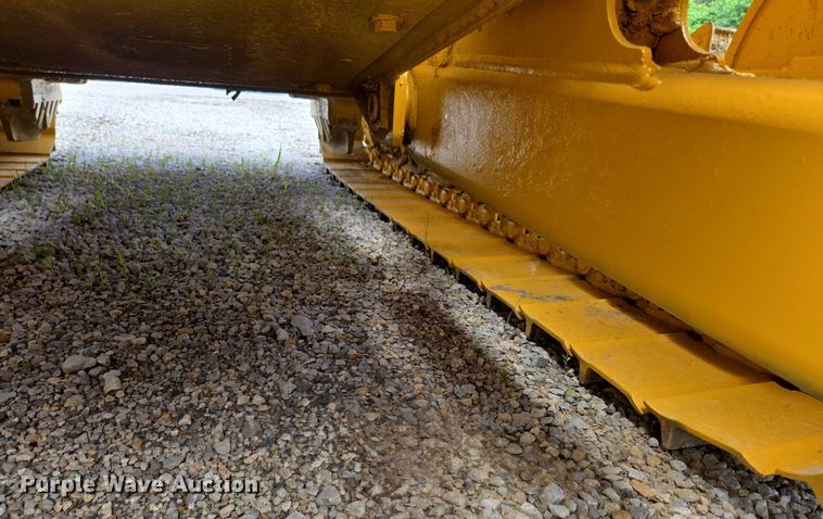 image for item ED2089 1995 John Deere 550 G dozer