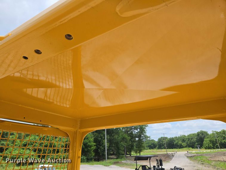 image for item ED2089 1995 John Deere 550 G dozer