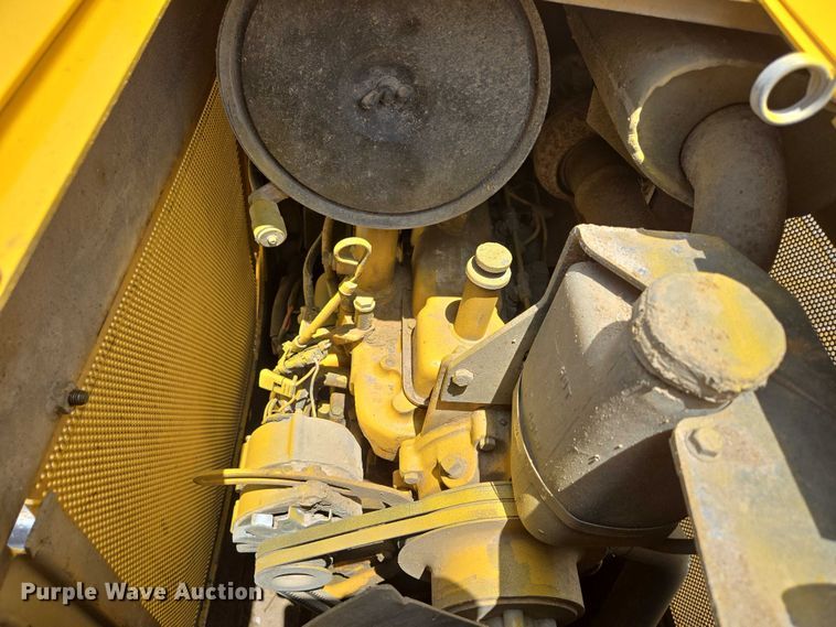 image for item ED2089 1995 John Deere 550 G dozer