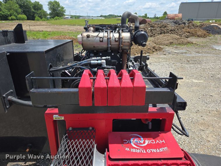 image for item ED2090 2019 Blastcrete DA 350 seal coat applicator