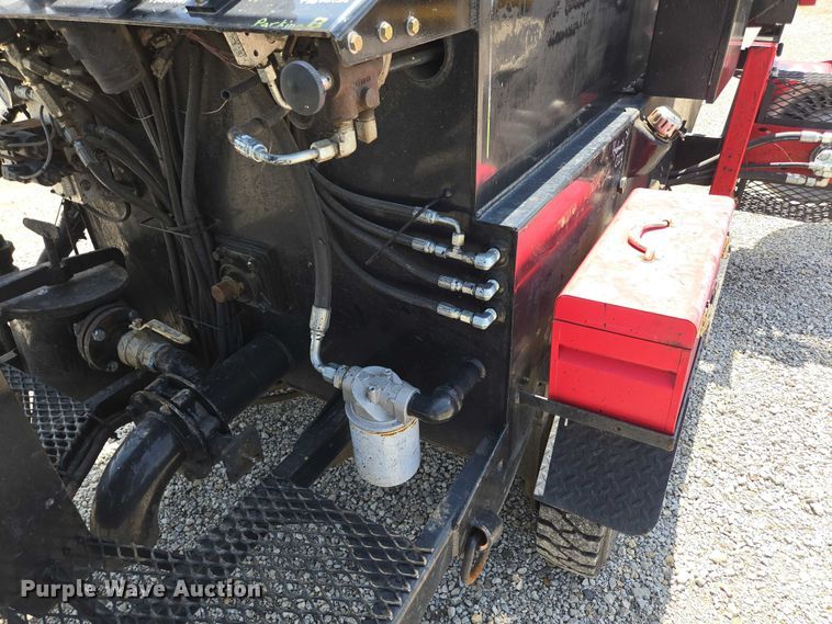 image for item ED2090 2019 Blastcrete DA 350 seal coat applicator