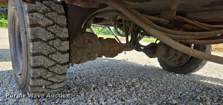 image for item ED2090 2019 Blastcrete DA 350 seal coat applicator