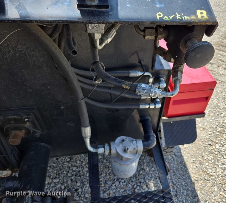 image for item ED2090 2019 Blastcrete DA 350 seal coat applicator