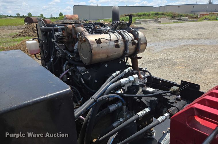 image for item ED2090 2019 Blastcrete DA 350 seal coat applicator