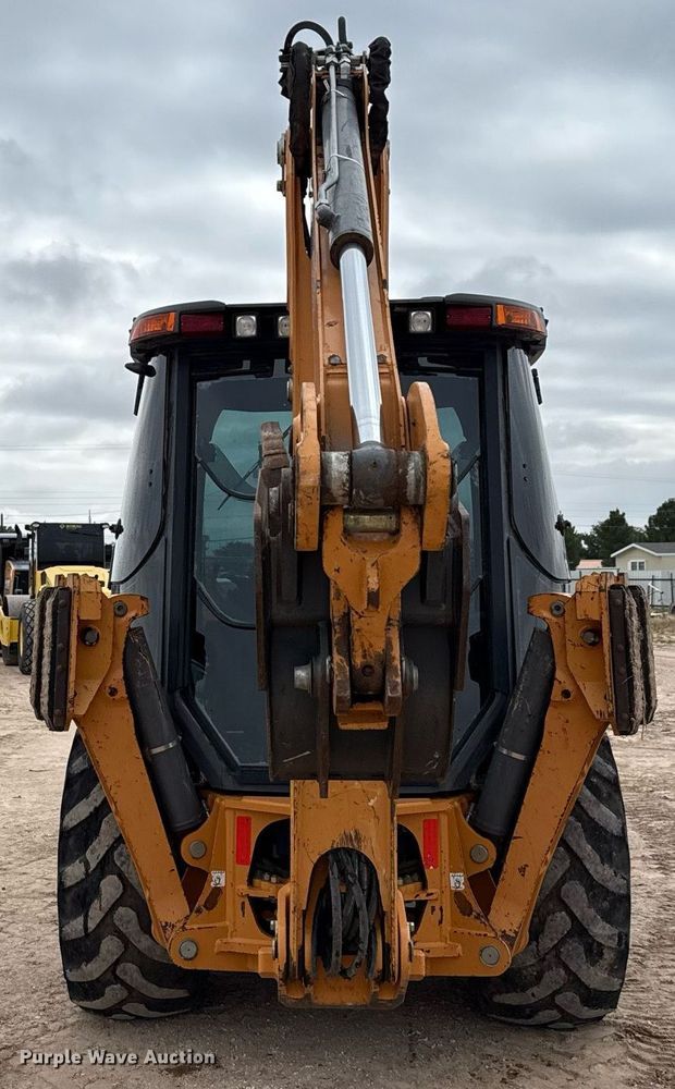 image for item ED5673 2012 Case 580 Super N backhoe