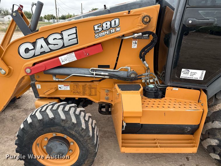 image for item ED5673 2012 Case 580 Super N backhoe