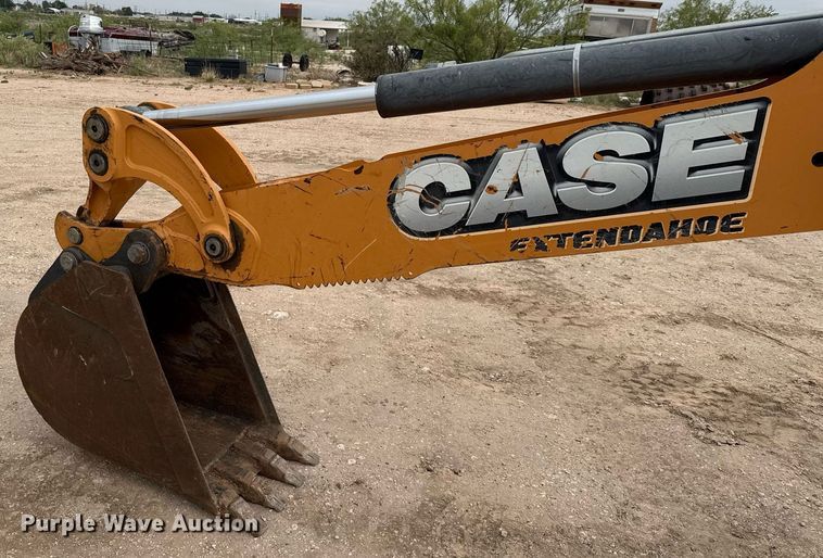 image for item ED5673 2012 Case 580 Super N backhoe